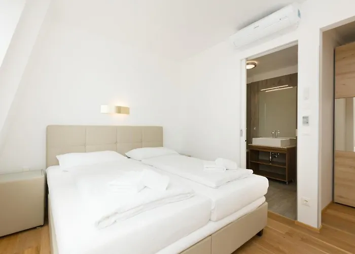 Apartamento Riverside Residences *
